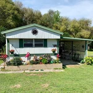 Meet your Posher, Sandy